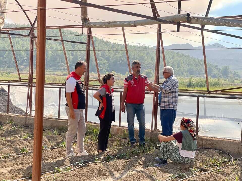 Seydikemer’de Yangından Etkilenen Üreticilere Destek Ziyareti 4